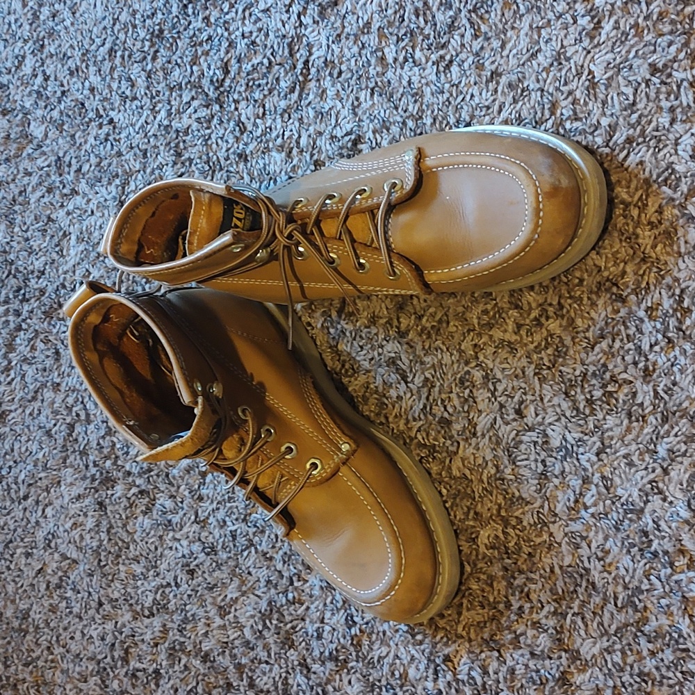 Lace up boots